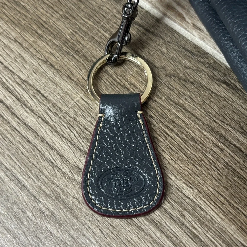 Dooney & Bourke NEW Dark Gray Logo Lock Shoulder Bag in perfect condition